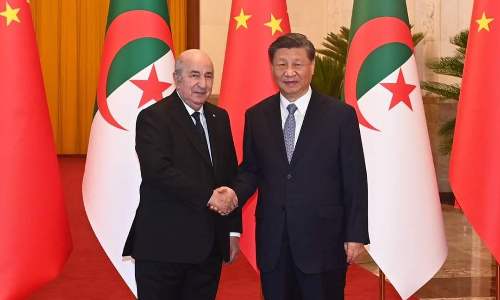 مشاركة المحافظ بروفيسور نور الدين ياسع في منتدى الأعمال الجزائري الصيني
